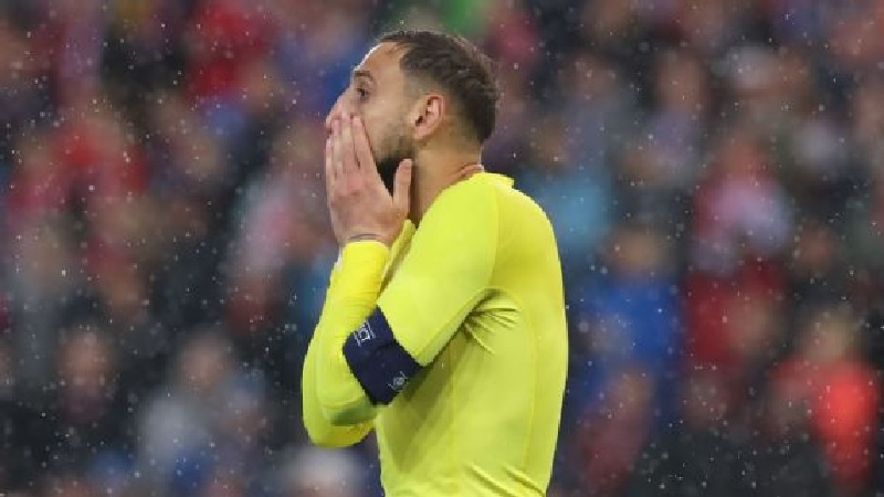 Gianluigi Donnarumma tiga kali kebobolan saat Italia menderita kekalahan memalukan dari Norwegia.