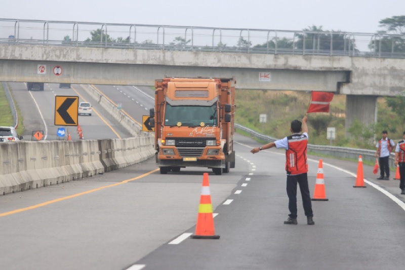 Ruas Tol Pekanbaru-Dumai.