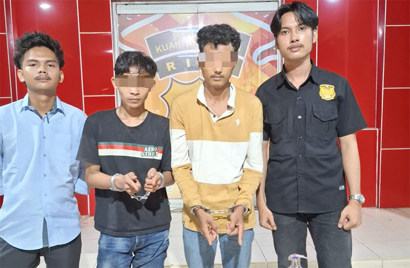 Dua tersangka narkoba diamanakan Polres Kuansing Selasa (10/6/2025) petang.