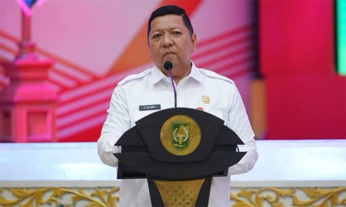 Plt Kepala Badan Kepegawaian Daerah (BKD) Riau Zulkifli Syukur