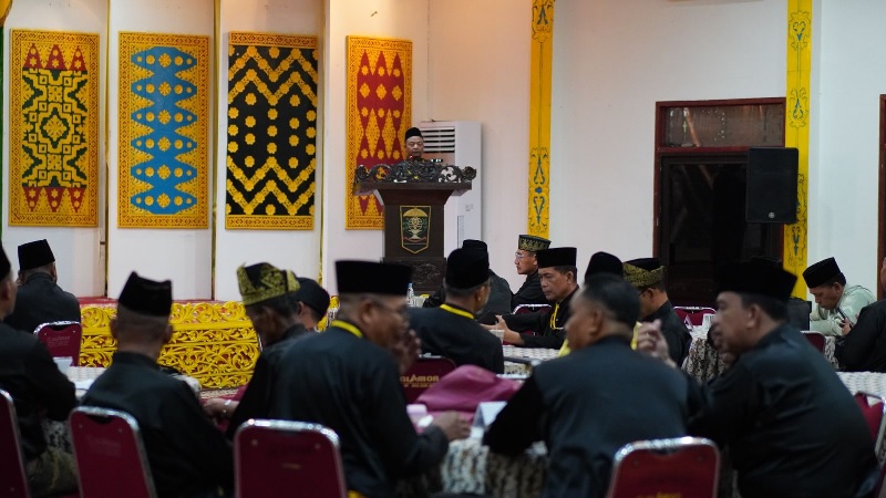 Kegiatan Musker LAMR di gedung Balai Adat Melayu Riau, Ahad (15/6/2025).