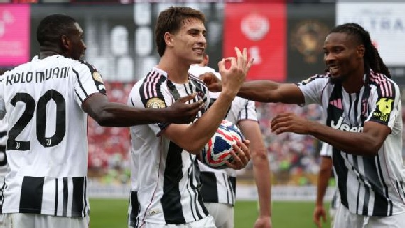 Kenan Yildiz mencetak dua gol berkelas untuk membawa Juventus mengalahakn Wydad Casablanca 4-1 dan lolos ke Babak 16 Besar Piala Dunia Antarklub 2025.