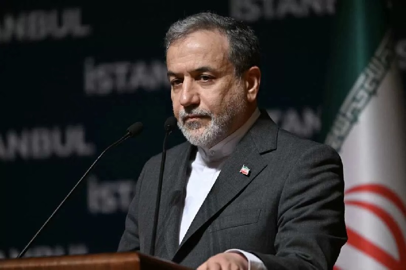 Menteri Luar Negeri Iran Abbas Araghchi menegaskan bahwa serangan balasan ke Israel merupakan pembelaan diri.