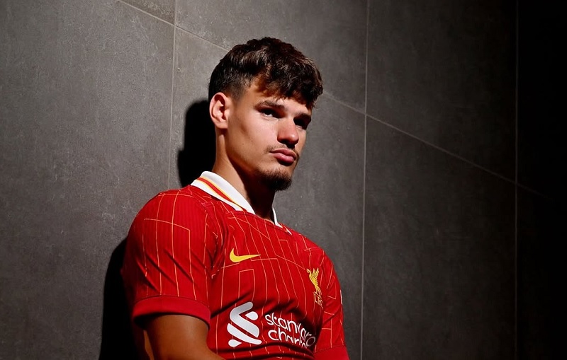 Liverpool mengumumkan telah merekrut bek kiri Bournemouthasal Hungaria, Milos Kerkez.