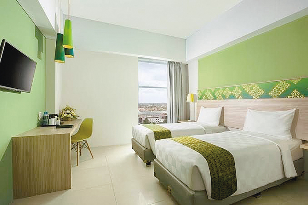 Suasana kamar yang nyaman dari Khas Pekanbaru Hotel yang memberikan pengalaman staycation menyenangkan bagi para tamu. Foto diambil belum lama ini