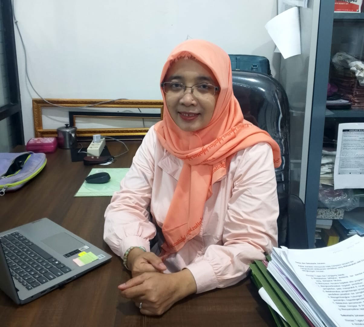 Dr Ninik Nihayatul Wahibah MSi