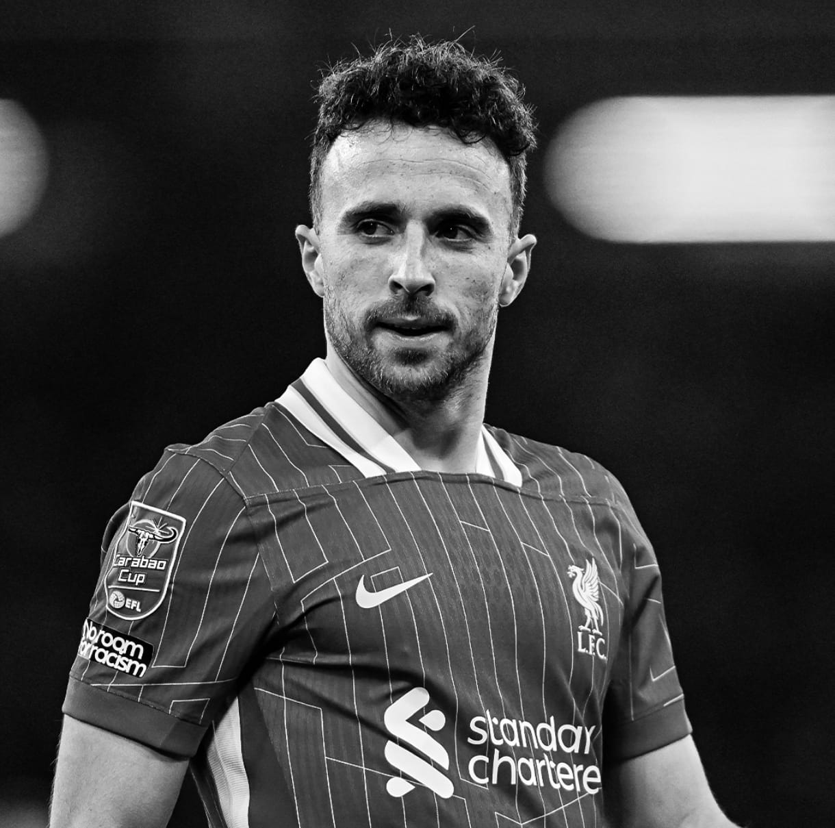 Striker Liverpool asal Portugal Diogo Jota tewas dalan sebuah kecelakaan tragis di Provinsi Zamora, Spanyol.