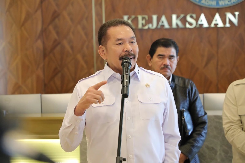 Jaksa Agung ST Burhanuddin lakukan mutasi besar-besaran di jajaran Kejaksaan RI.