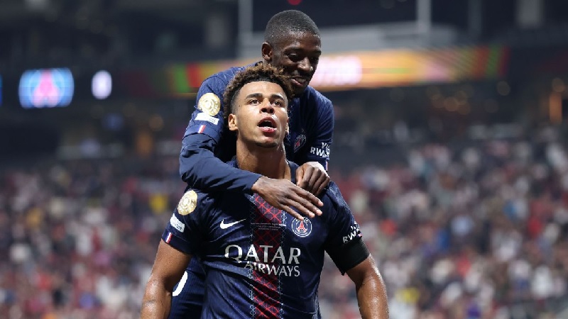 Desire Doue dan Ousmane Dembele mencetak gol kemenangan PSG saat mengalahkan Bayern Munchen 2-0 di perempatfinal Piala Dunia Antarklub 2025, Ahad (6/7/2025) dini hari WIB