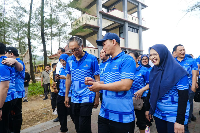 Wako Pekanbaru Agung Nugroho bersama Menteri PU Dody Hanggodo, Ahad (6/7/2025) saat mengunjungi Museum dan Galery SBY ANY di Pacitan.