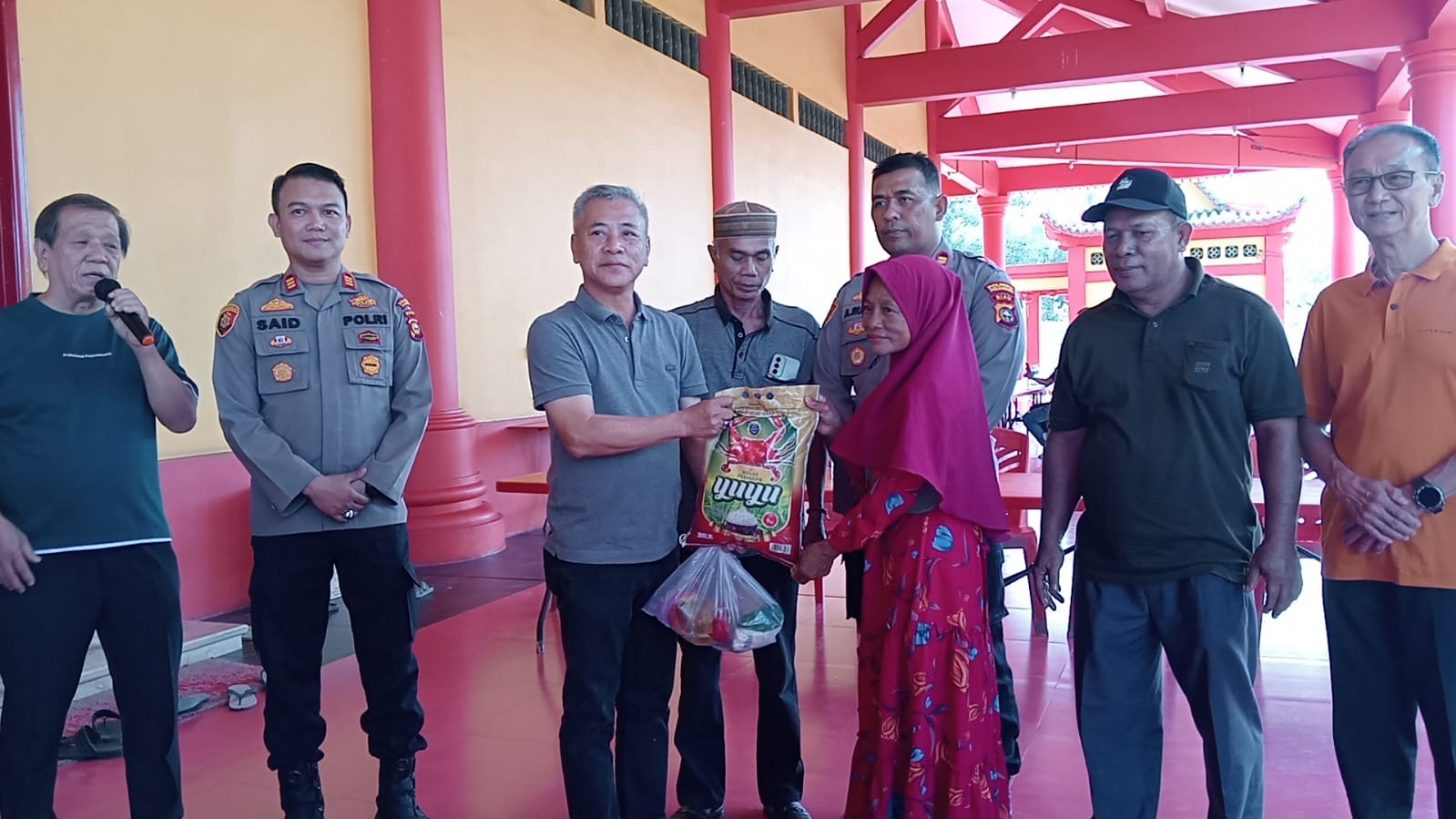 Jelang HUT, Vihara Kwan Tee Kong Bio Bagikan 300 Paket Sembako
