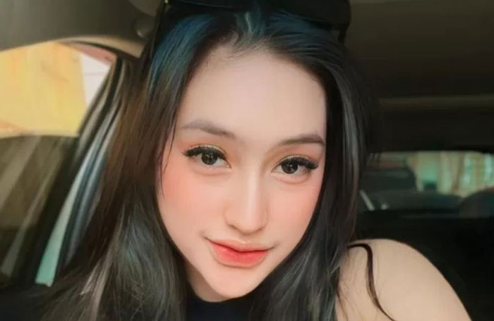 Misri Puspita Sari, yang kini ikut terseret jadi tersangka tewasnya Brigadir Nurhadi. Ia dibayar Rp10 juta temani Kompol I Made Yogi Purusa Utama saat di vila Gili Trawangan, NTB.