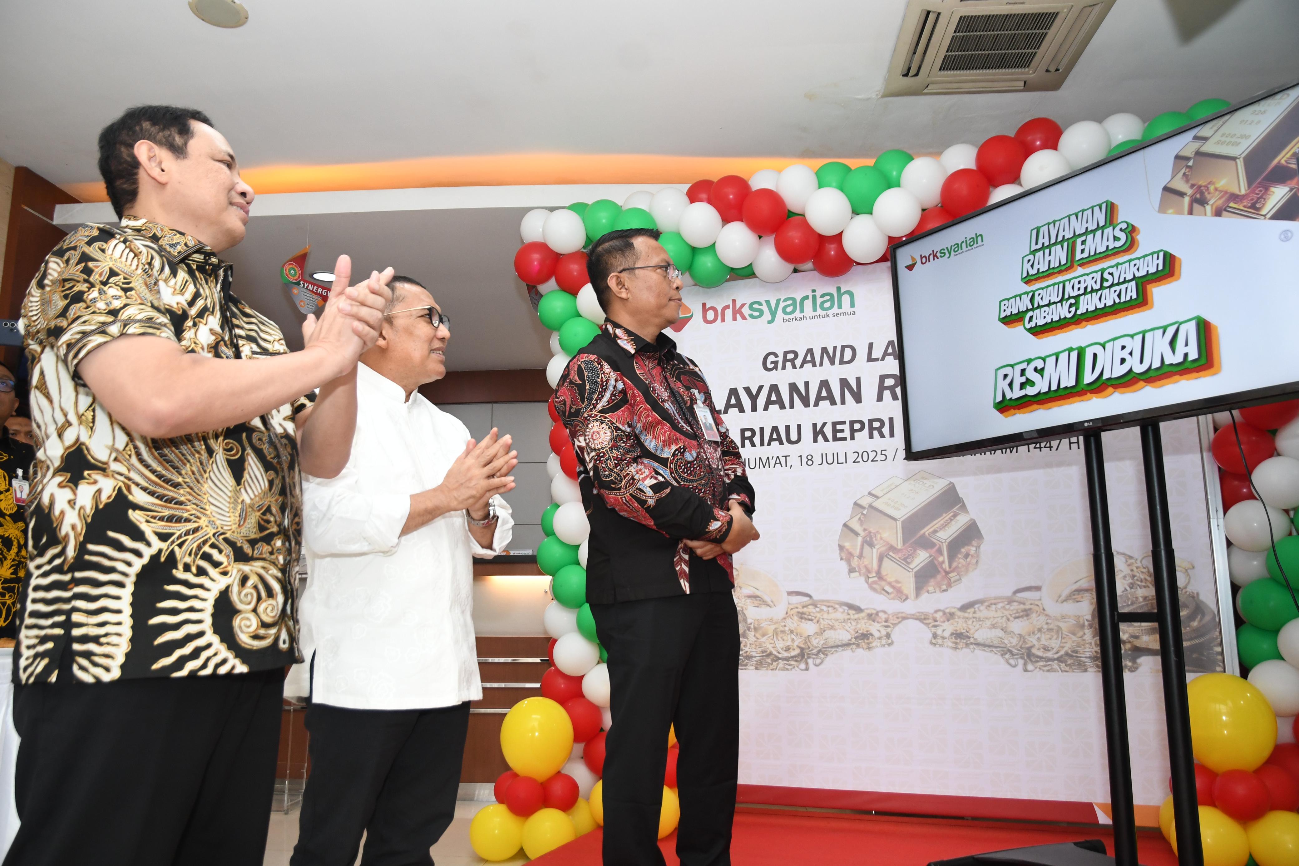 Peresmian layanan Rahn Gadai Emas BRK Syariah di Kantor Cabang Jakarta yang berlokasi di Jl. Panglima Polim No. 97A, Jakarta Selatan, pada Jumat (18/07/25).
