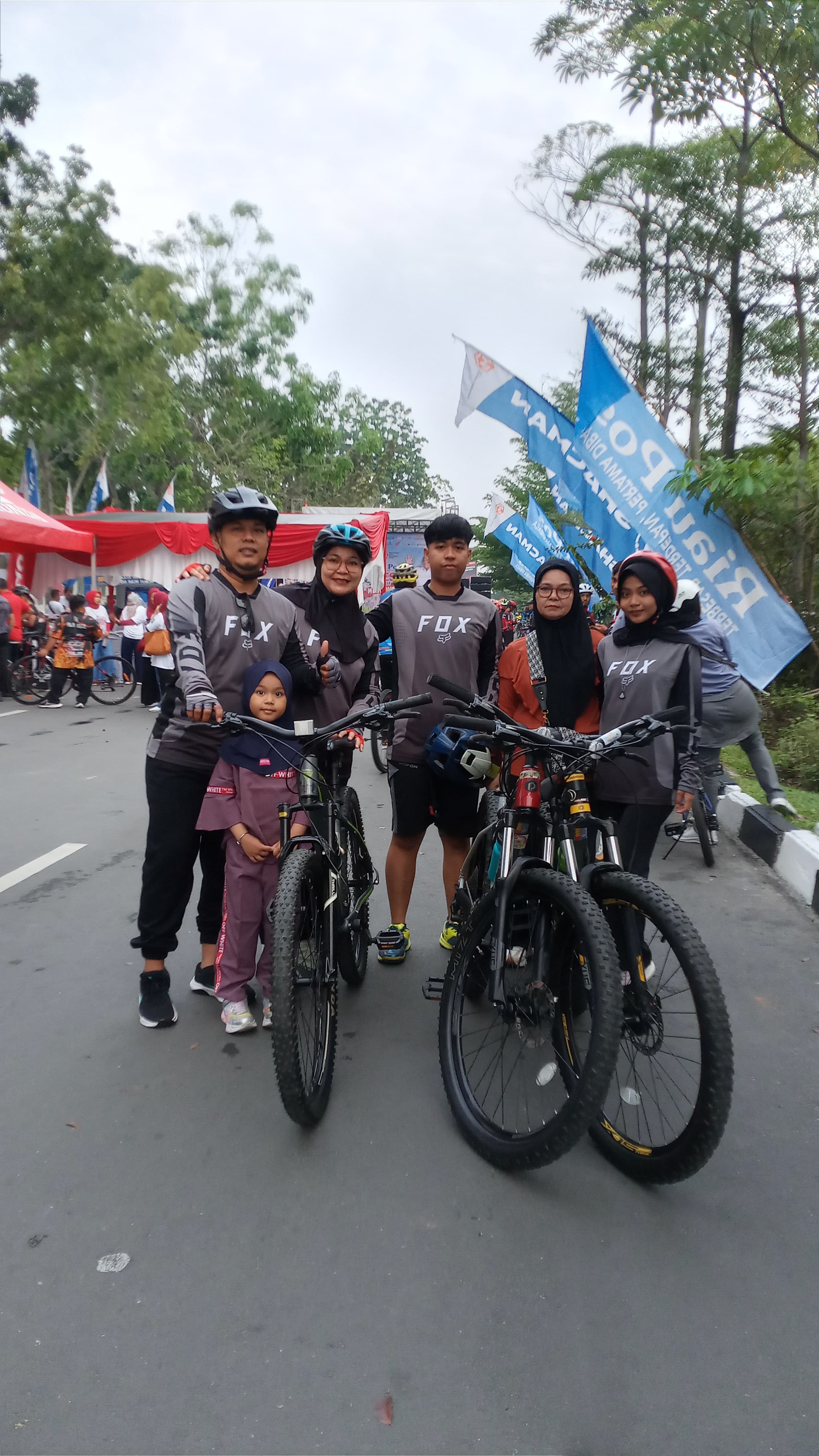 Komunitas sepeda Cendana Bike Pekanbaru saat mengikuti Iven gowes yang diselanggarakan oleh Riau Pos setahun lalu.