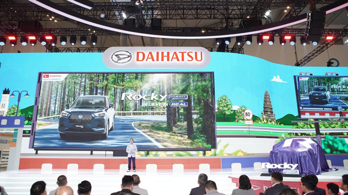 Daihatsu resmi meluncurkan Rocky e-Smart Hybrid Believe in Real di ajang GIIAS pada 24/07/2025 di ICE-BSD City, Tangerang