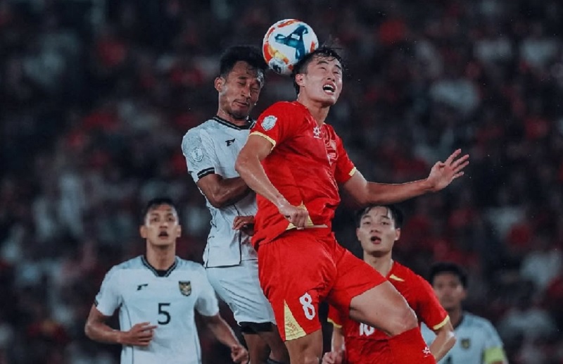 Timnas Indonesia U-23 tertinggal0-1 pada babak pertama dari Vietnam U-23 pada partai final Piala AFF U-23 di Stadion Gelora Bung Karno Jakarta, Selasa (29/7/2025) malam.