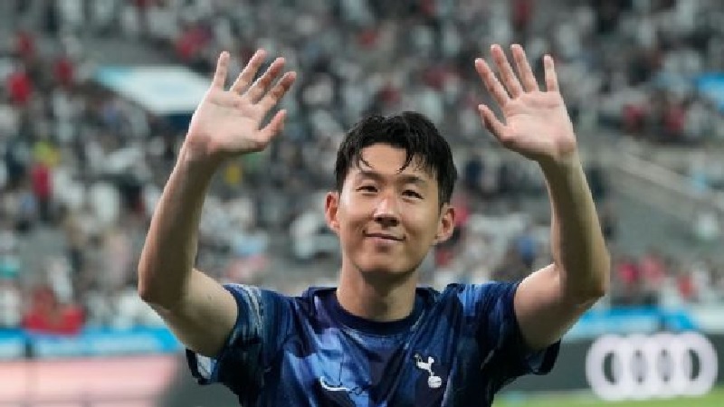 Son Heung-min mengumumkan ia akan mengakhiri karier 10 tahunnya di Liga Premier musim panas ini.