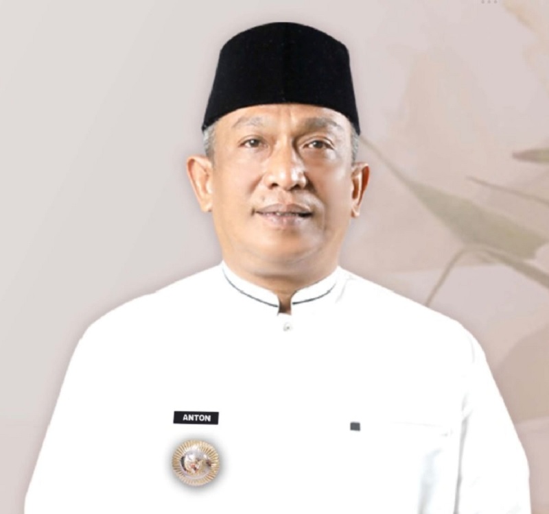 Bupati Rohul Anton ST