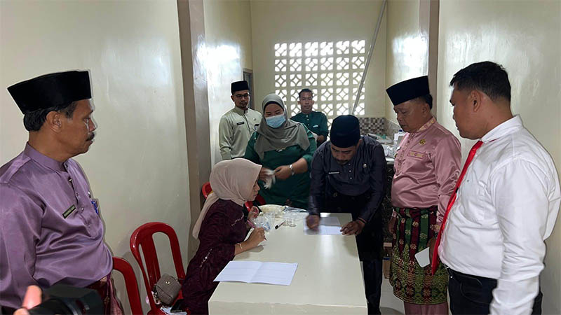 Pemerintah Kabupaten Kepulauan Meranti melaksanakan tes urine terhadap Aparatur Sipil Negara (ASN) dan tenaga honorer, Senin (4/8/2025).