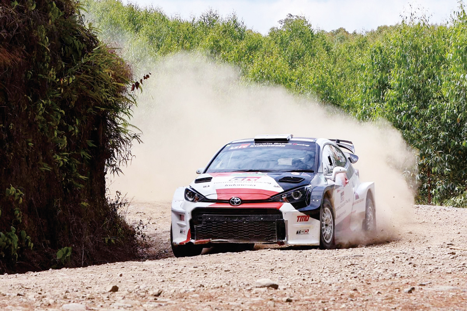 Salah satu peserta saat mengikuti rally, beberapa waktu lalu.