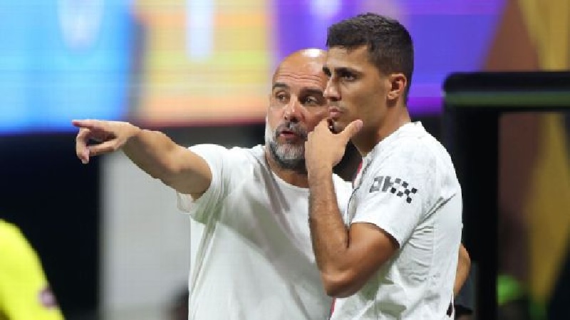 Rodri tampaknya mengalami masalah pangkal paha saat Manchester City tersingkir dari Al Hilal di Piala Dunia Antarklub bulan Juli.
