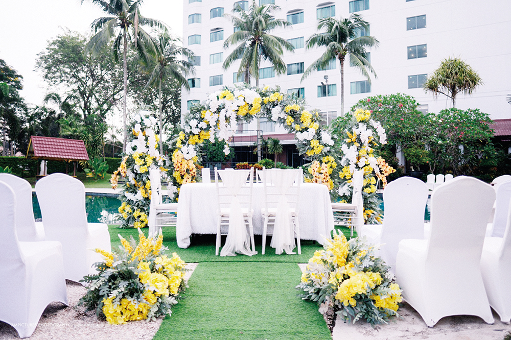 Aryaduta Pekanbaru menawarkan tiga  paket untuk membuat momen pernikahan terasa semakin spesial yang dihadirkan melalui iven kampanye pernikahan Vow and Forever Chapter 2.