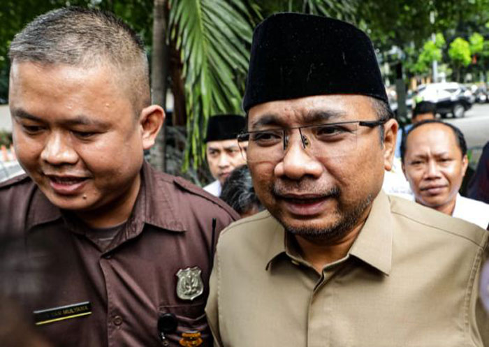 Mantan Menteri Agama, Yaqut Cholil Qoumas saat tiba di Gedung Merah Putih KPK, Kuningan, Jakarta Selatan, Kamis (7/8/2025) lalu. Yaqut dicegah ke luar negeri oleh KPK.
