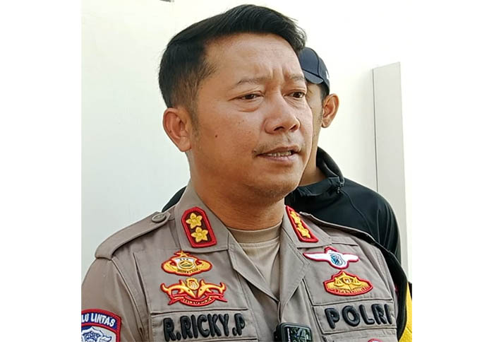 Kapolres Kuansing AKBP Raden Ricky Pratidiningrat SIK MH