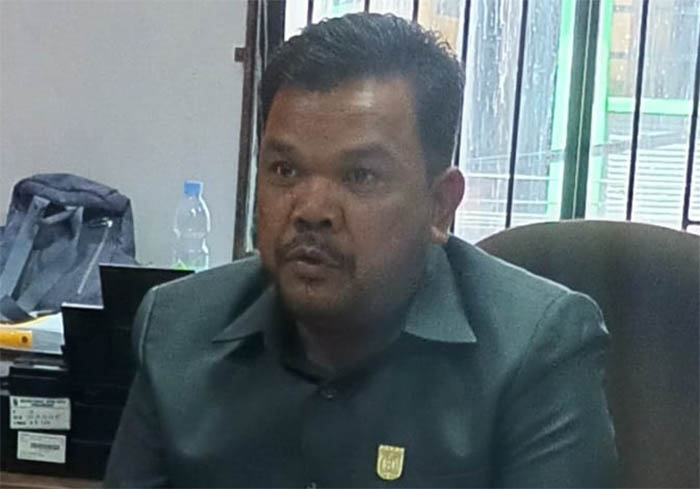 Anggota DPRD Kota Pekanbaru Victor Parulian