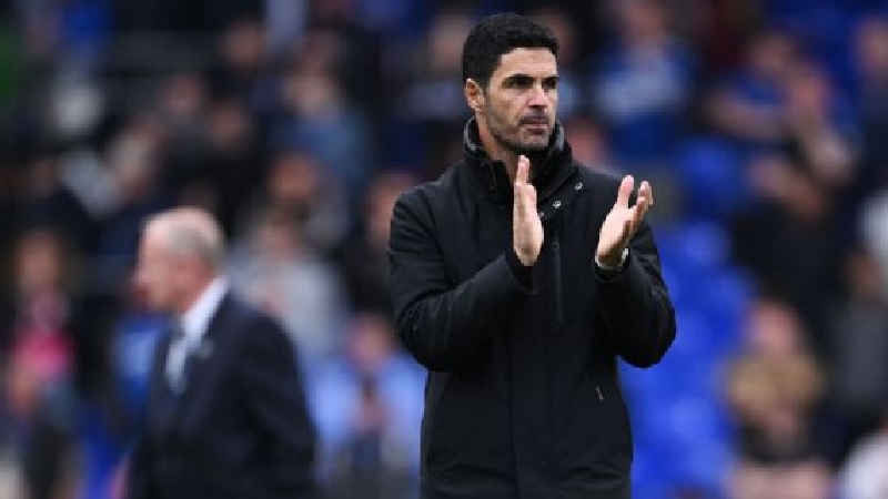 Mikel Arteta diharapkan membawa trofi juara ke Emirates tahun ini setelah bursa transfer musim panas yang sibuk.