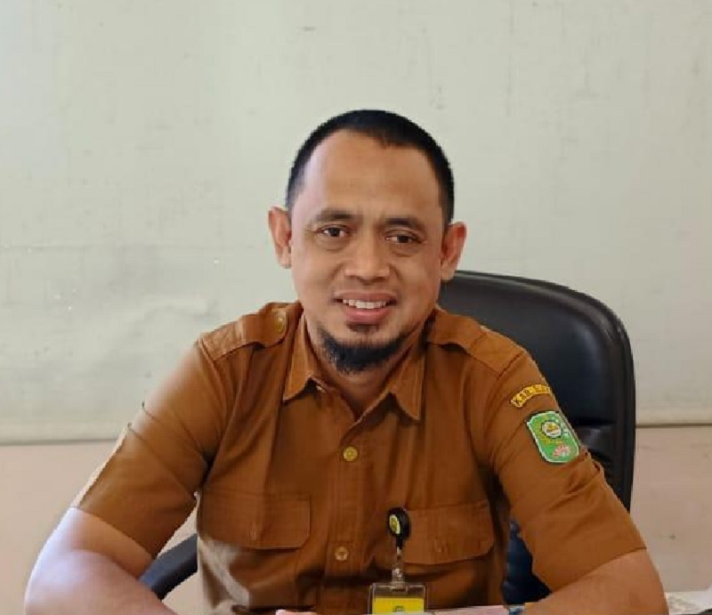 Kabid Administrasi Kepegawaian Rahmat Kusriono SH