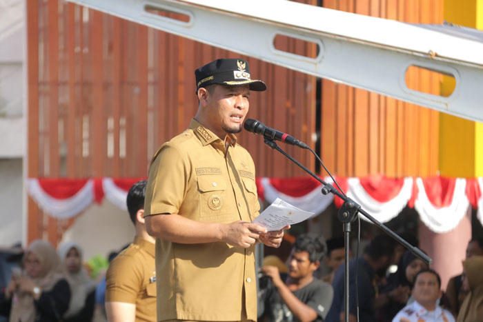 Wako Pekanbaru Agung Nugroho saat memberikan arahan pada serah terima jabatan jajaran eselon II Pemko Pekanbaru Senin (25/8/2025) pagi.