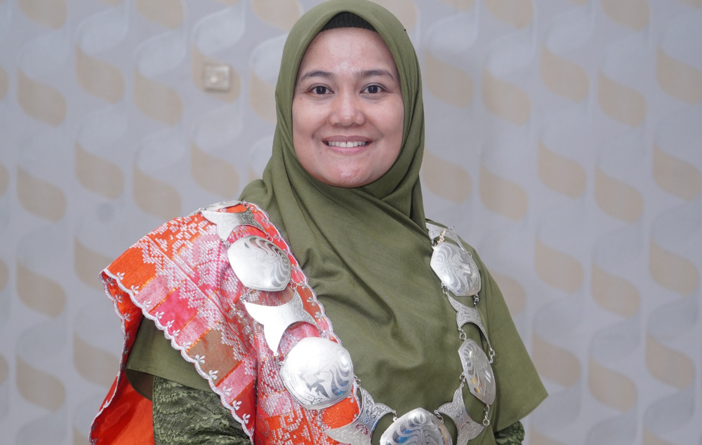 Dr Hayatul Ismi SH MH