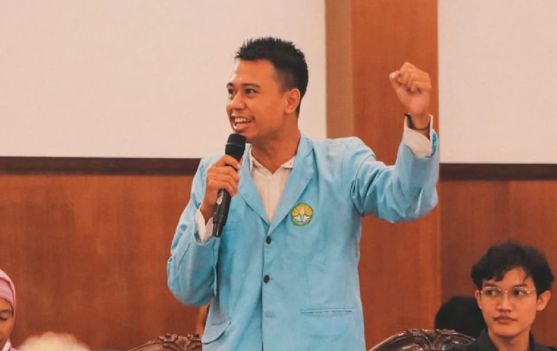 Mahasiswa Fakultas Pertanian Universitas Riau, Khariq Anhar.