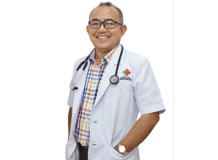 Owner Klinik Utama Kuantan Medika, dr Jonraris