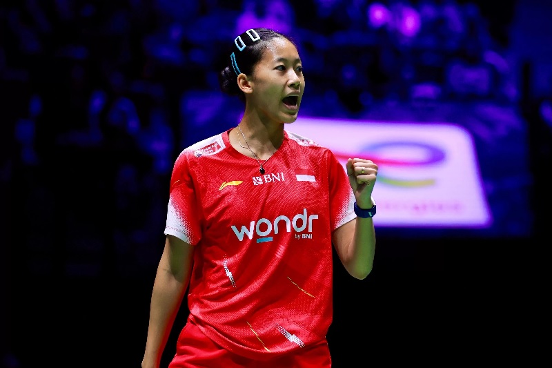 Putri KW mendapatkan medali perunggu Kejuaraan Dunia 2025 di Paris usai dihentikan Akane Yamaguchi di babak semifinal.