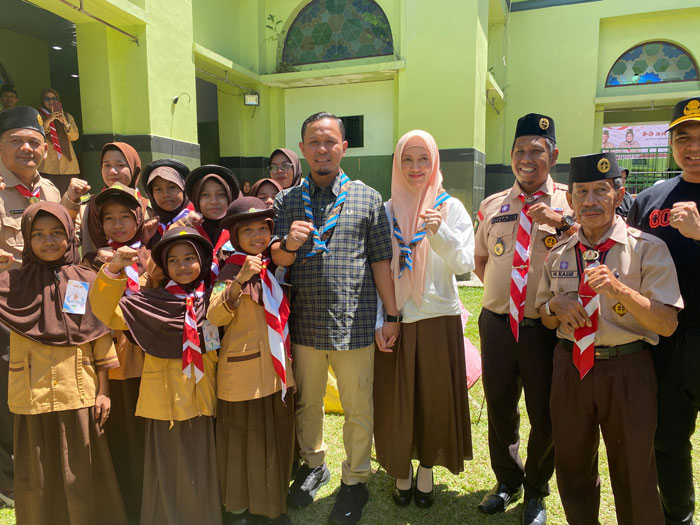 Wako Pekanbaru, Agung Nugroho hadir pada kegiatan Market Day yang ditaja Gerakan Pramuka Pekanbaru, di komplek Masjid Agung An Nur