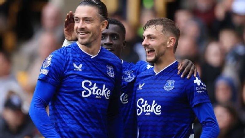 ///Jack Grealish berperan penting dalam ketiga gol tersebut saat Everton berhasil mempertahankan kemenangan atas Wolves 3-2 pada hari Sabtu (30/8/2025).