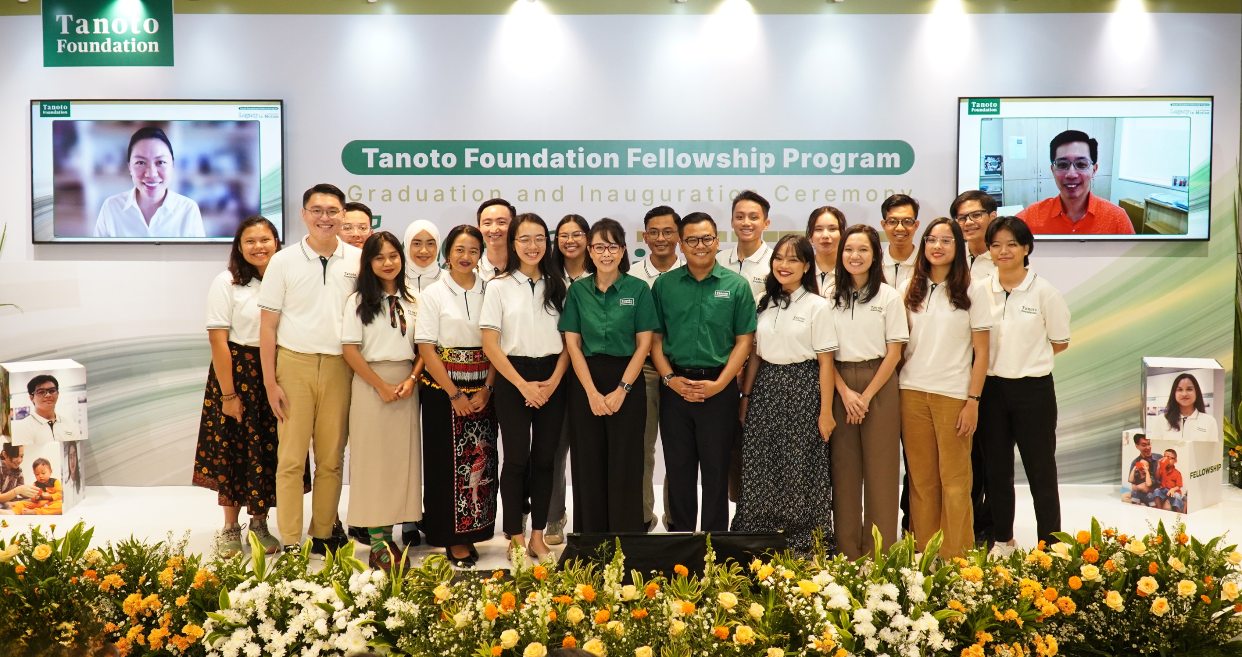 Kiri ke kanan: Anggota Dewan Wali Amanat Tanoto Foundation, Belinda Tanoto (layar kiri), Country Head, Tanoto Foundation Indonesia, Inge Kusuma dan Head of Leadership Development and Scholarship Tanot