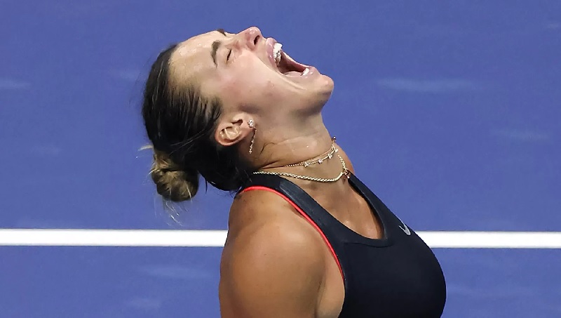 Petenis No.1 dunia Aryna Sabalenka berpeluang mepertahankan gelarnya di Amerika Terbuka. Di final Sabalenka kan menghadapi penis yang mengalahkannya di semifinal Wilbledon, Amanda Anisimova.