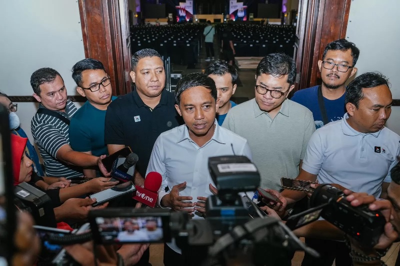 Menteri Kehutanan Raja Juli Antoni