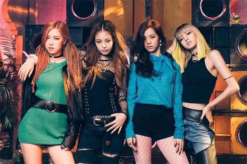 Lagu BOOMBAYAH milik BLACKPINK pecahkan rekor jadi lagu girl group peringkat tertinggi di sejarah Shazam.