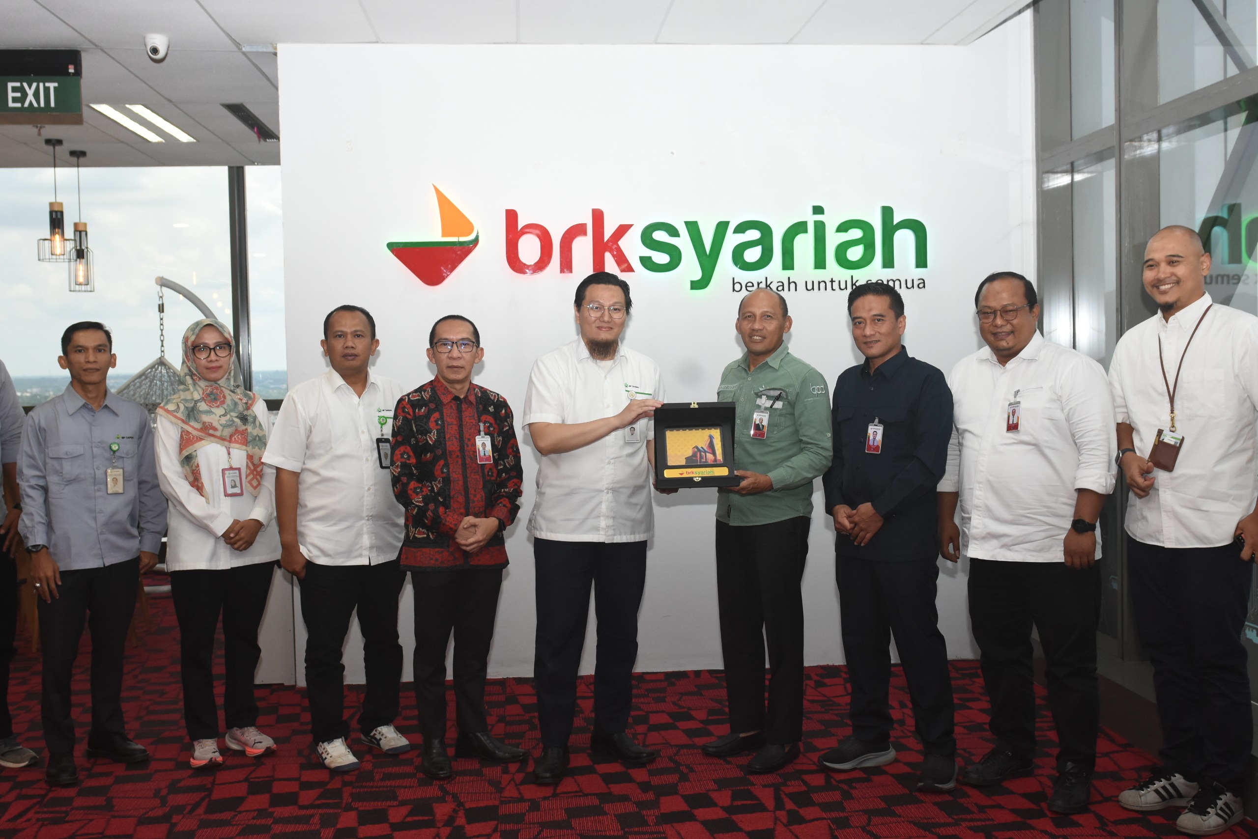 Kunjungan kerja BP Tapera ke Bank Riau Kepri Syariah