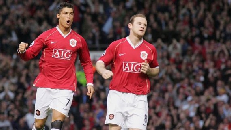 Cristiano Ronaldo dan Wayne Rooney menghabiskan lima tahun bersama di Manchester United.