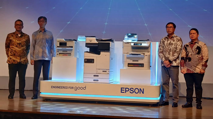 Jajaran Manajemen Epson Indonesia pada peluncuran lini produk Epson di Jakarta, kamis (25/9/2025).