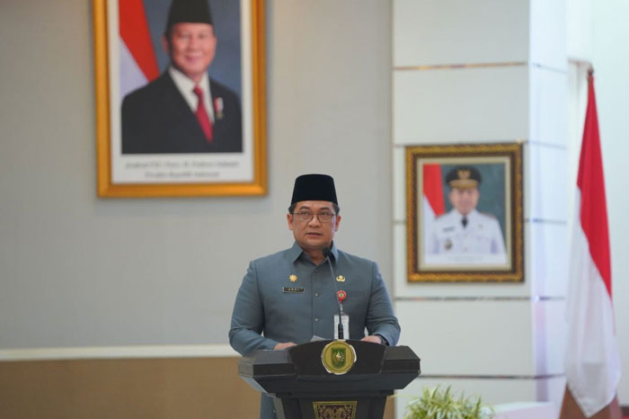 Sekdaprov Riau Syahrial Abdi
