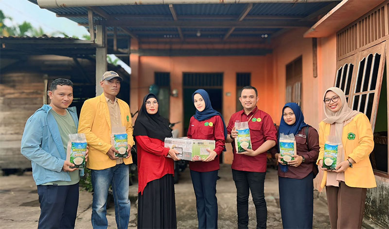 Perwakilan Unilak, Umri, dan UMKM Tiga Putra yang mengagas BERNAS di Kepulauan Meranti.