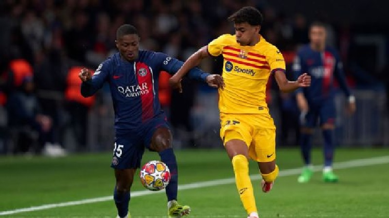 Nuno Mendes dan Lamine Yamal sebelumnya pernah berhadapan di perempatfinal Liga Champions pada tahun 2024.