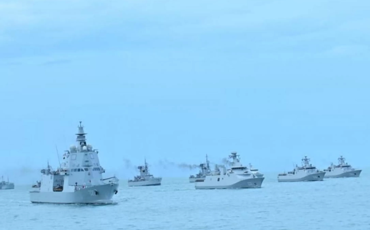Kapal perang milik TNI AL saat mengikuti Presidential Inspection pada Kamis lalu.