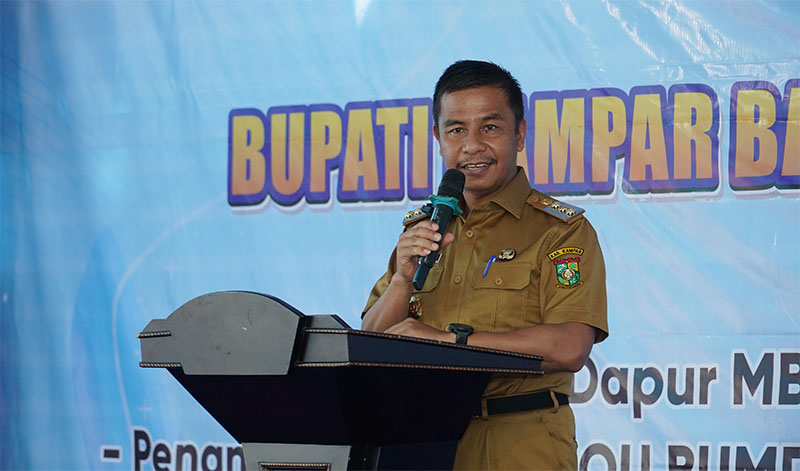 Bupati Kampar Ahmad Yuzar